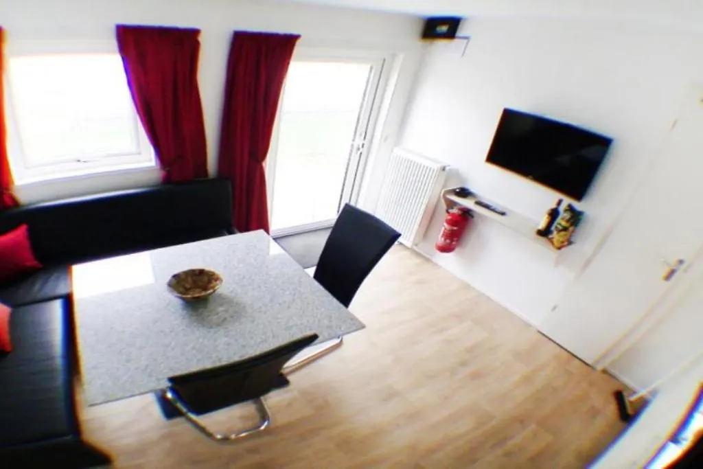 Apartment Frankfurt - Haus Am See Mit Sandstrand & Seeblick Nahe Rhein-Main Und Spessart Kahl am Main Germany